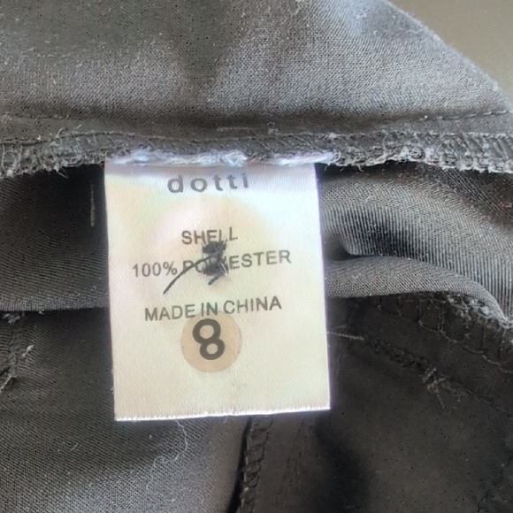 Black High-Waisted Trousers with Belt - Picture 11 of 12